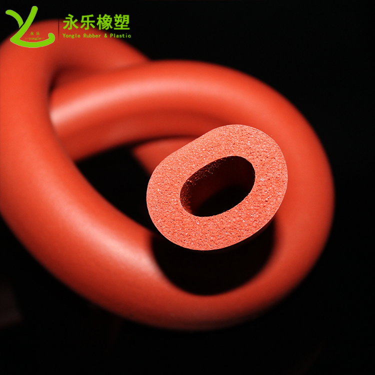 發(fā)泡硅膠管，耐高溫發(fā)泡硅膠管，阻燃硅膠發(fā)泡管，硅膠發(fā)泡管
