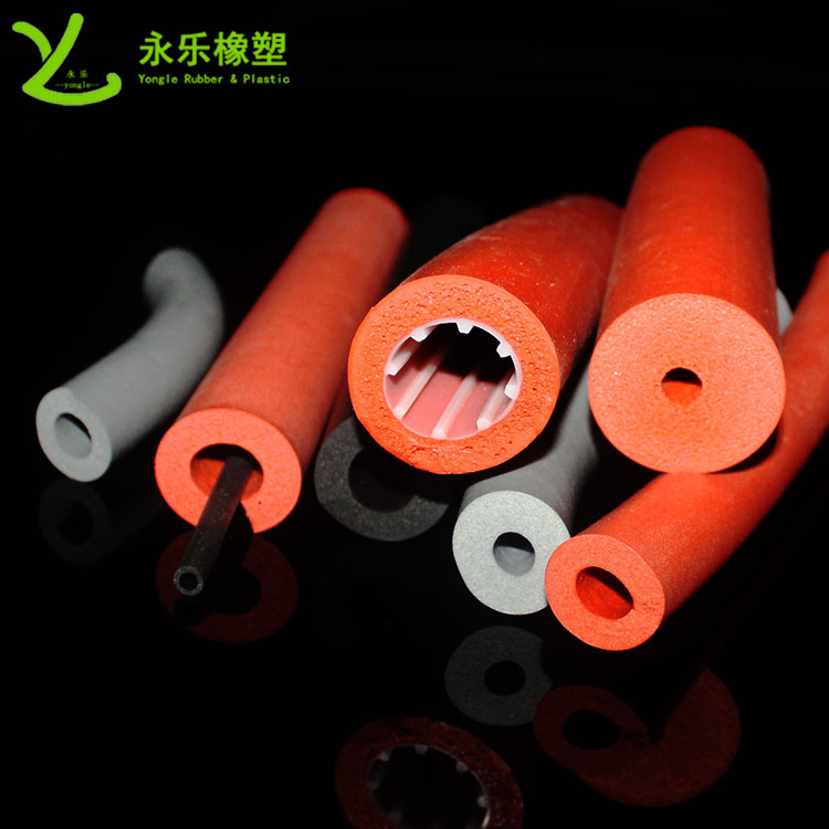 發(fā)泡硅膠管，擠出發(fā)泡硅膠管，耐高溫發(fā)泡硅膠管