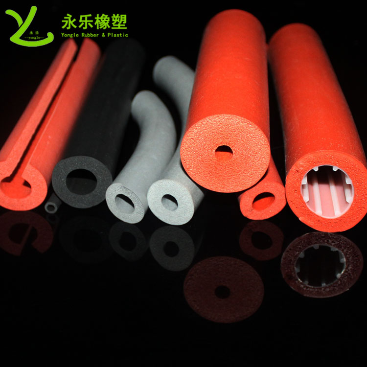 發(fā)泡硅膠管，擠出發(fā)泡硅膠管，耐高溫發(fā)泡硅膠管
