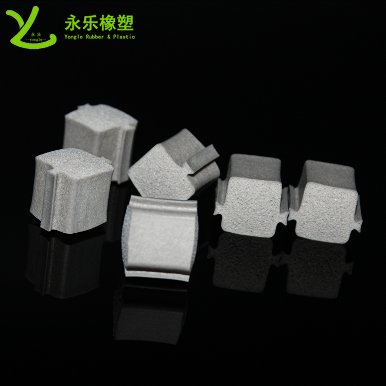 擠出發(fā)泡硅膠塞，耐高溫發(fā)泡硅膠塞，防水發(fā)泡硅膠塞